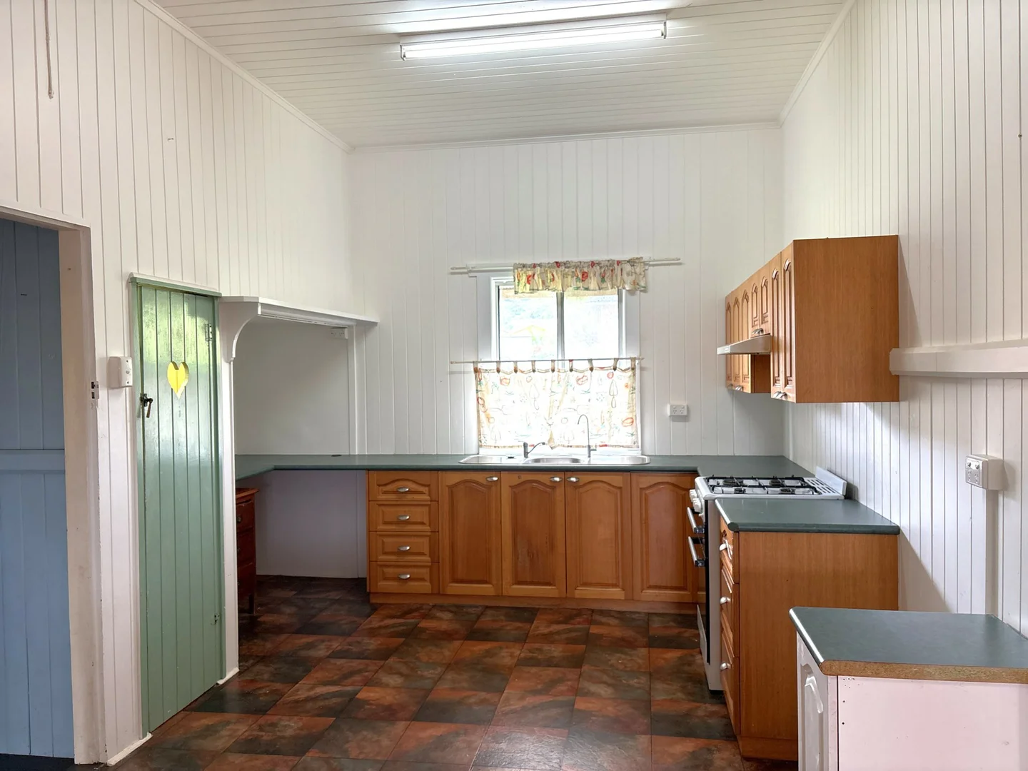 15 Fisher Street - Image 2