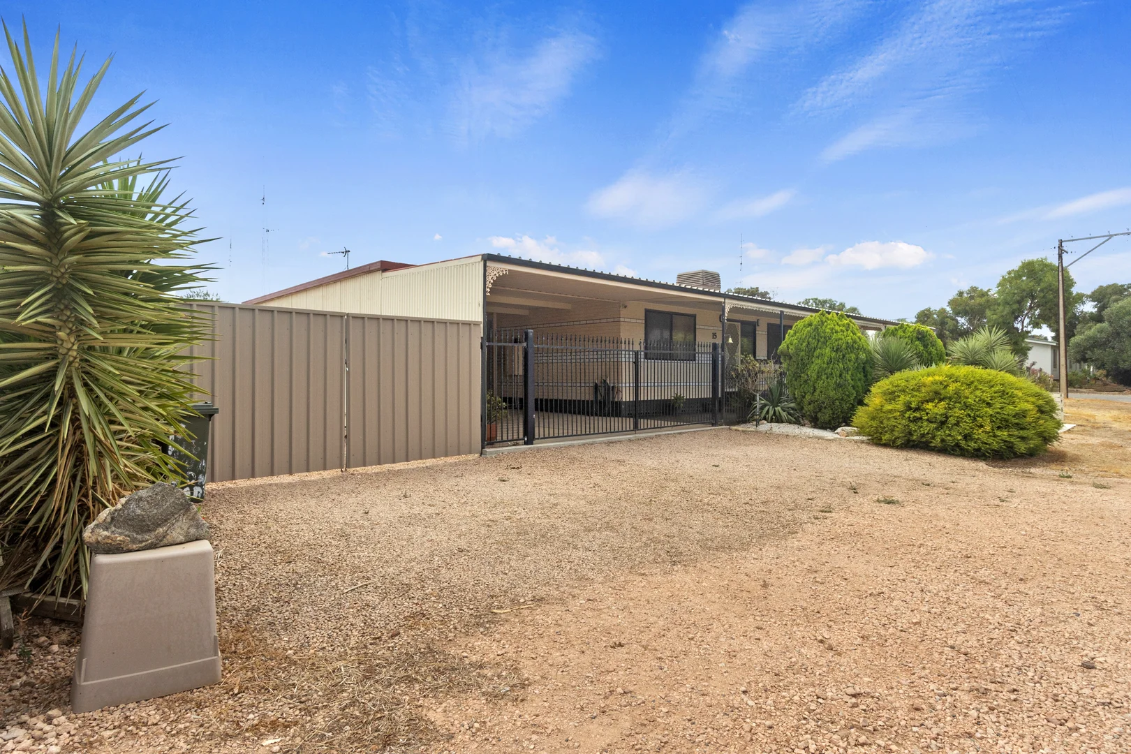 15 Haven Road - Image 2