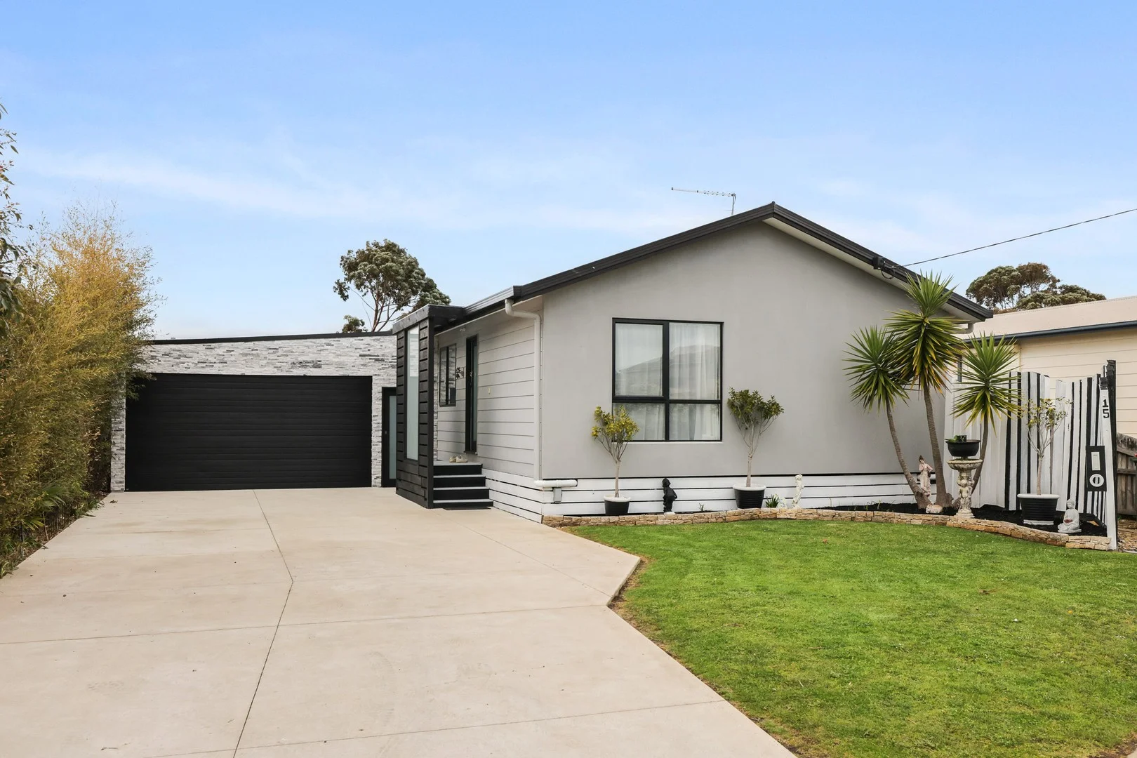 15 Irving Road (1/15)
