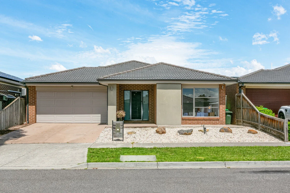 15 Marlowe Grange (1/14)
