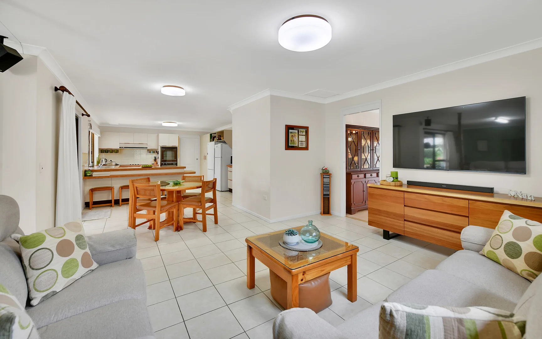 15 Mukine Street - Image 4