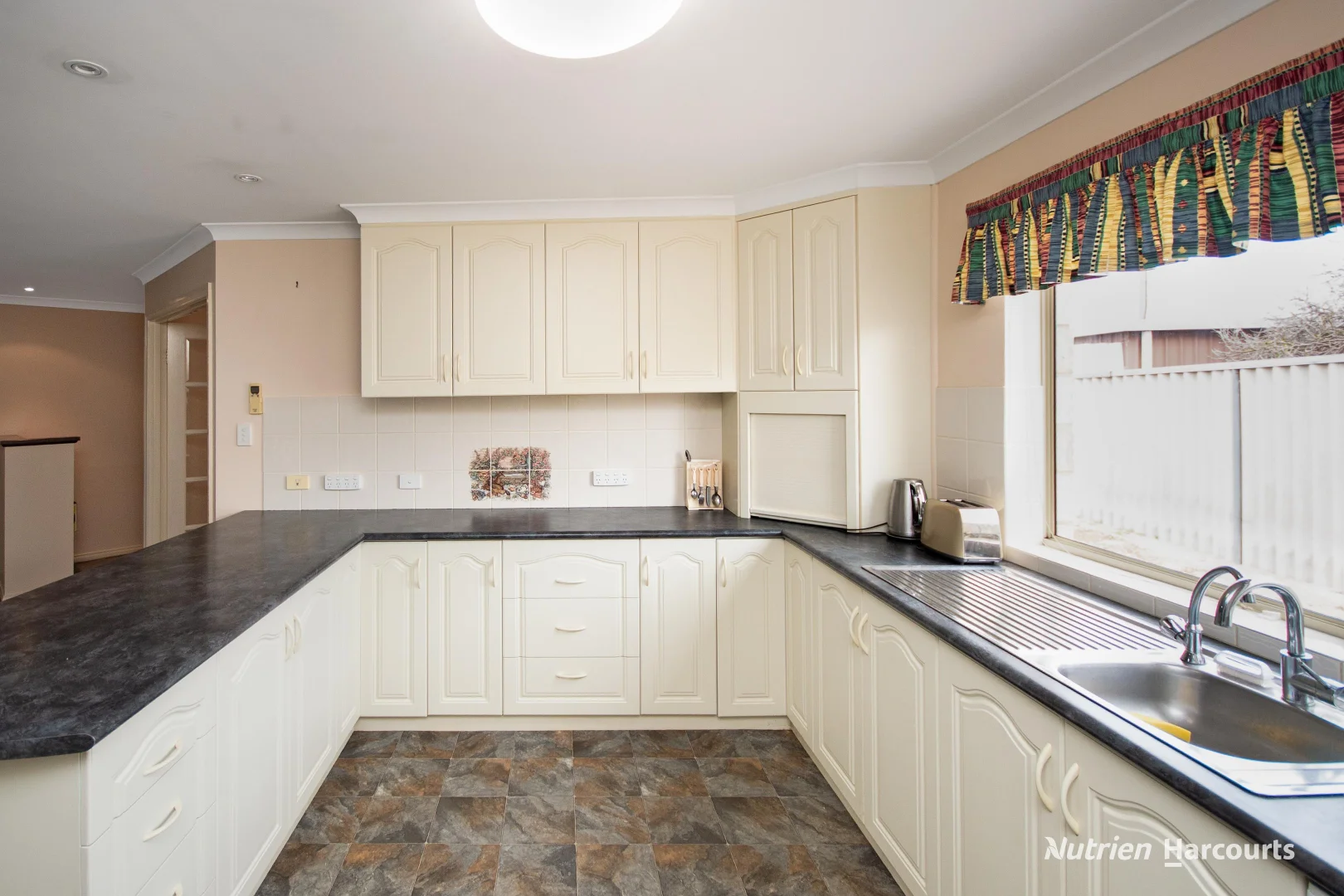 15 Padbury Street - Image 4