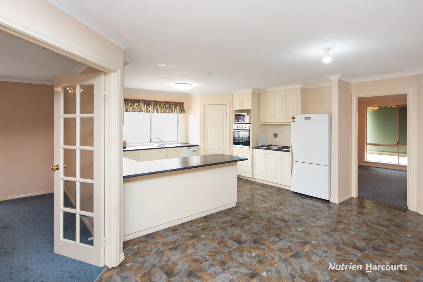 15 Padbury Street - Image 2