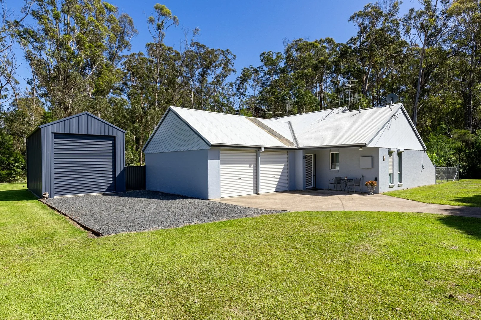 15 Strathmore Crescent (1/30)