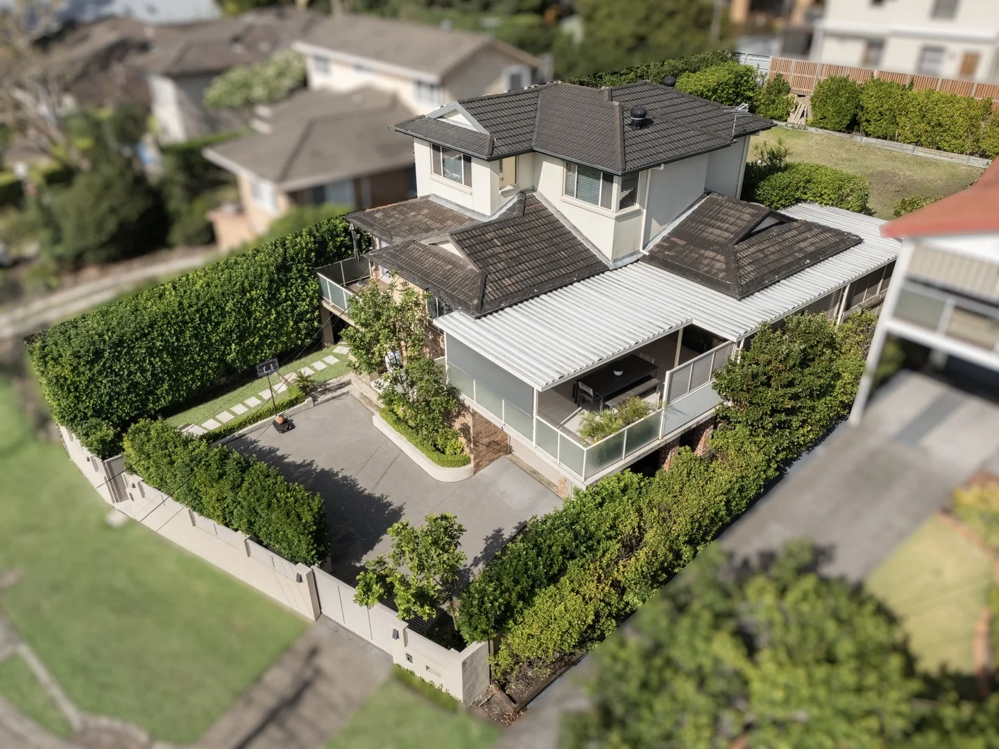15 Wedgewood Crescent (1/17)