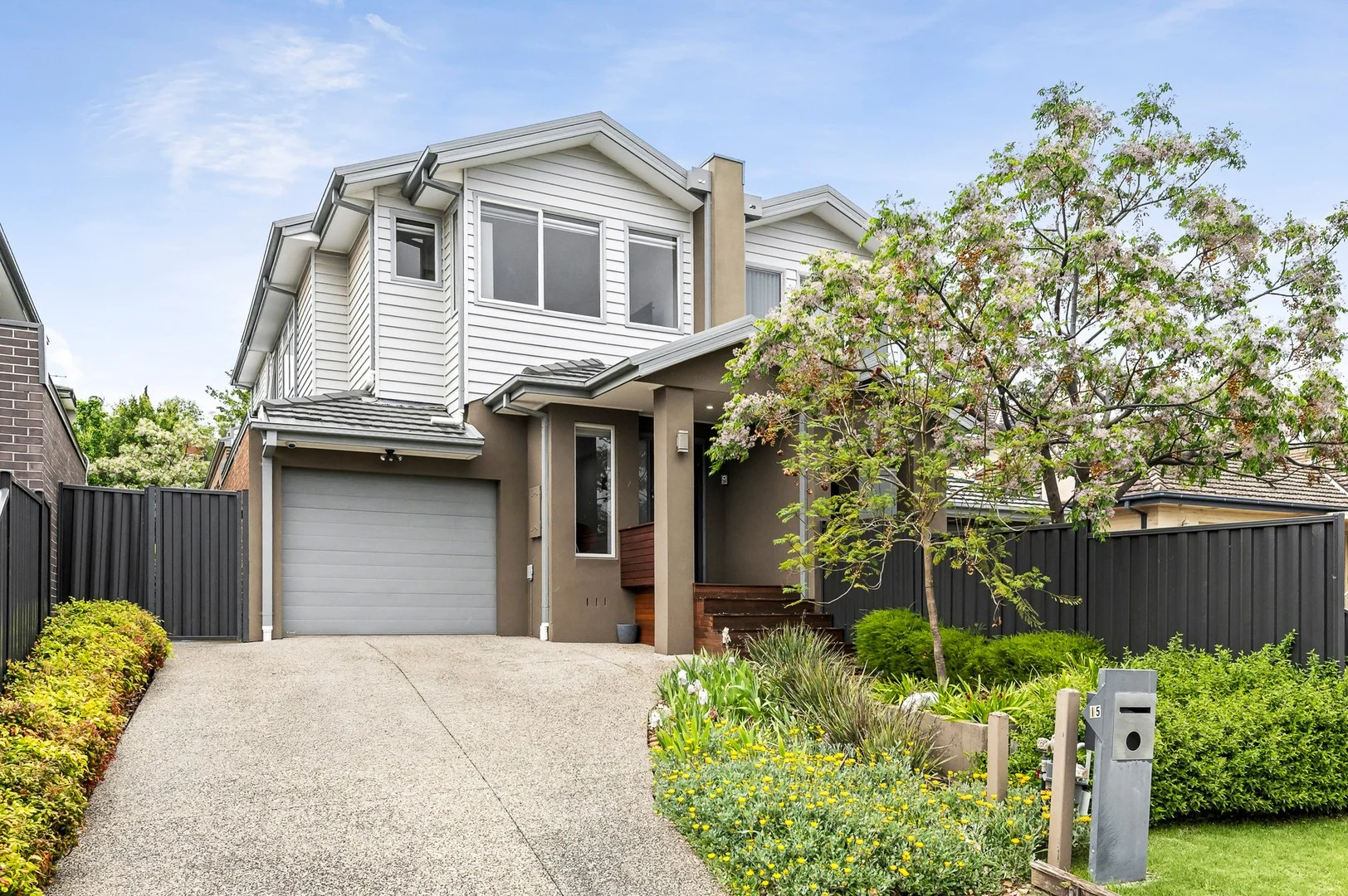 15 Willonga Street (1/1)