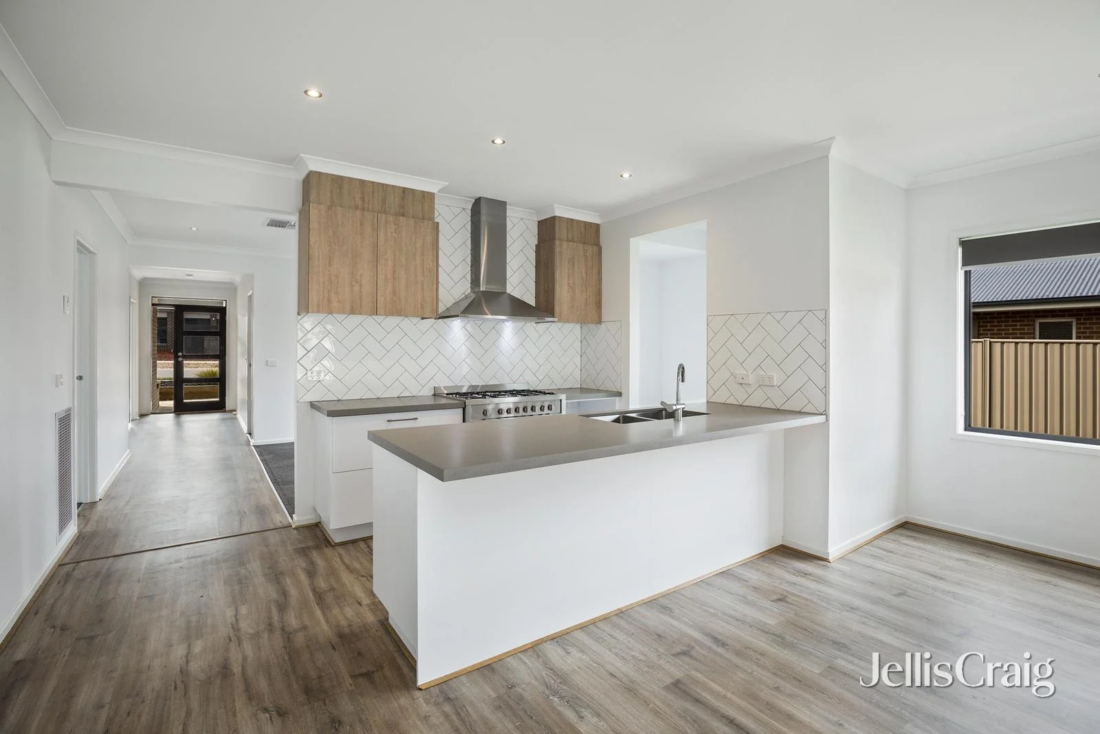 15 Woodman Drive - Image 4