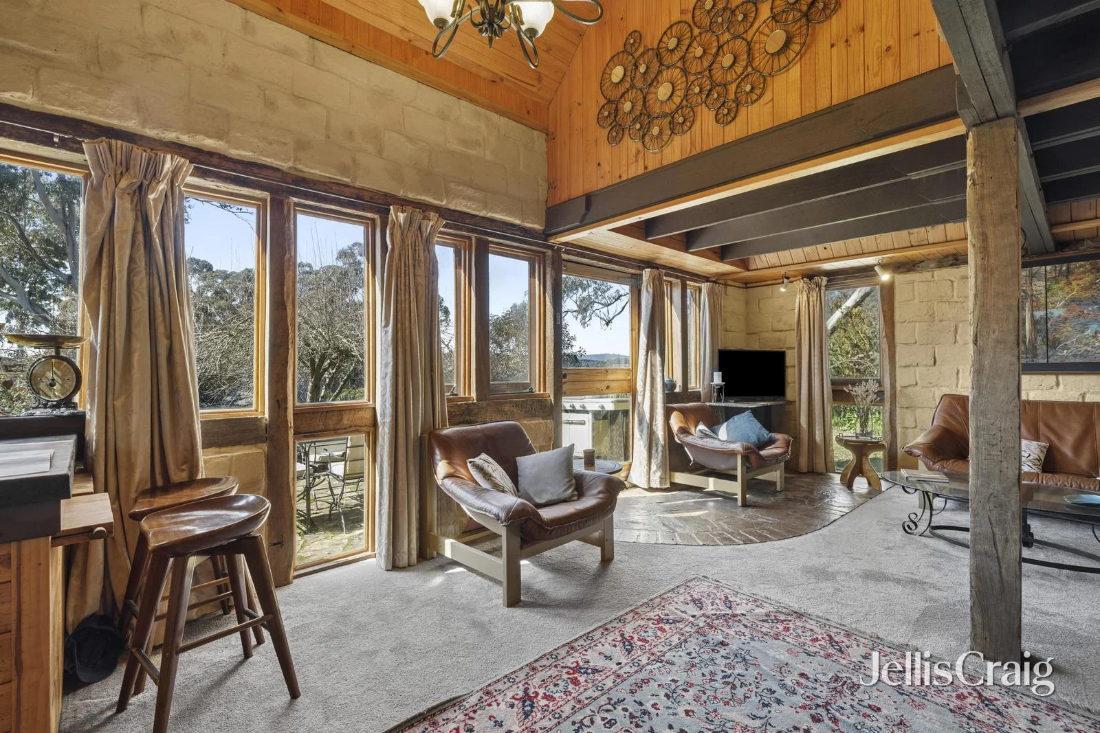 15 Woolnoughs Road - Image 2