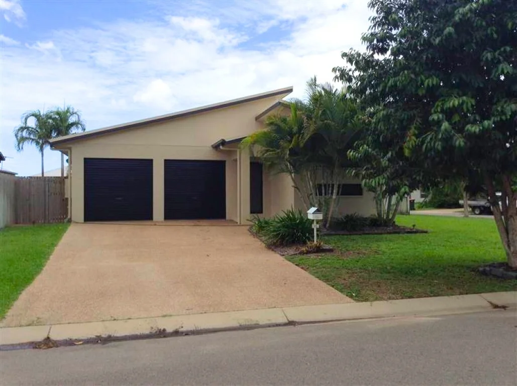 15 Yarra Crescent (1/1)