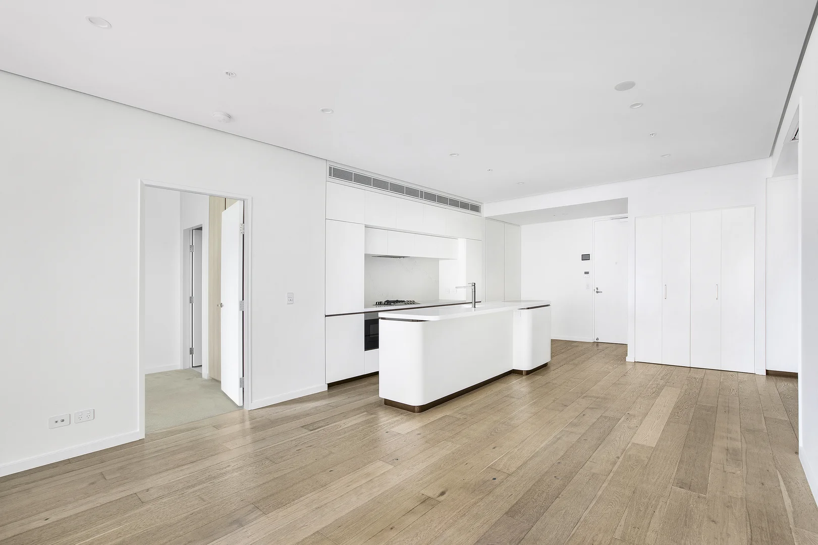 1502/116 Bathurst Street - Image 4