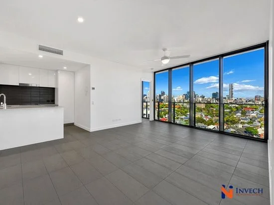 1509/10 Trinity Street (1/16)