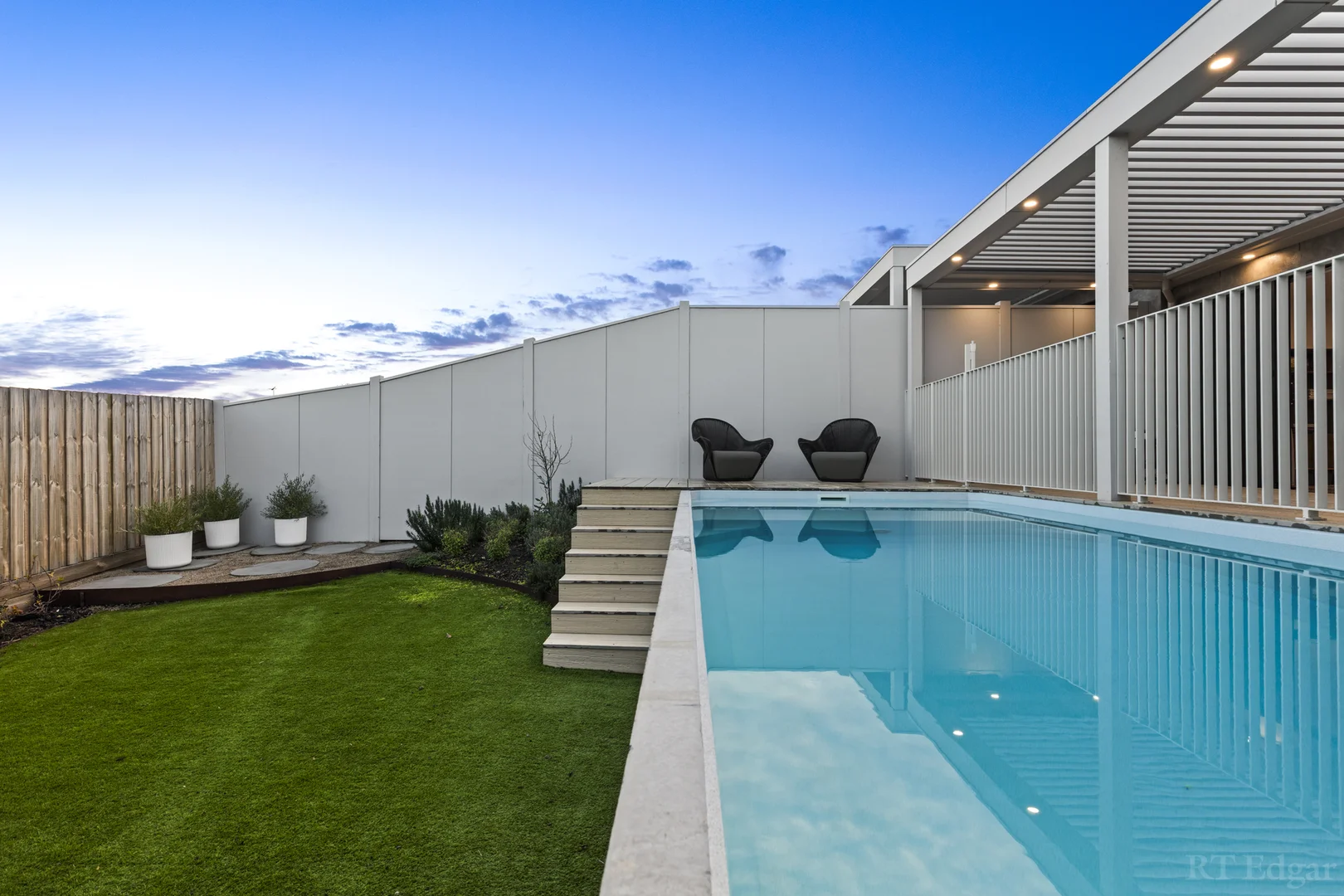 150b The Terrace - Image 5