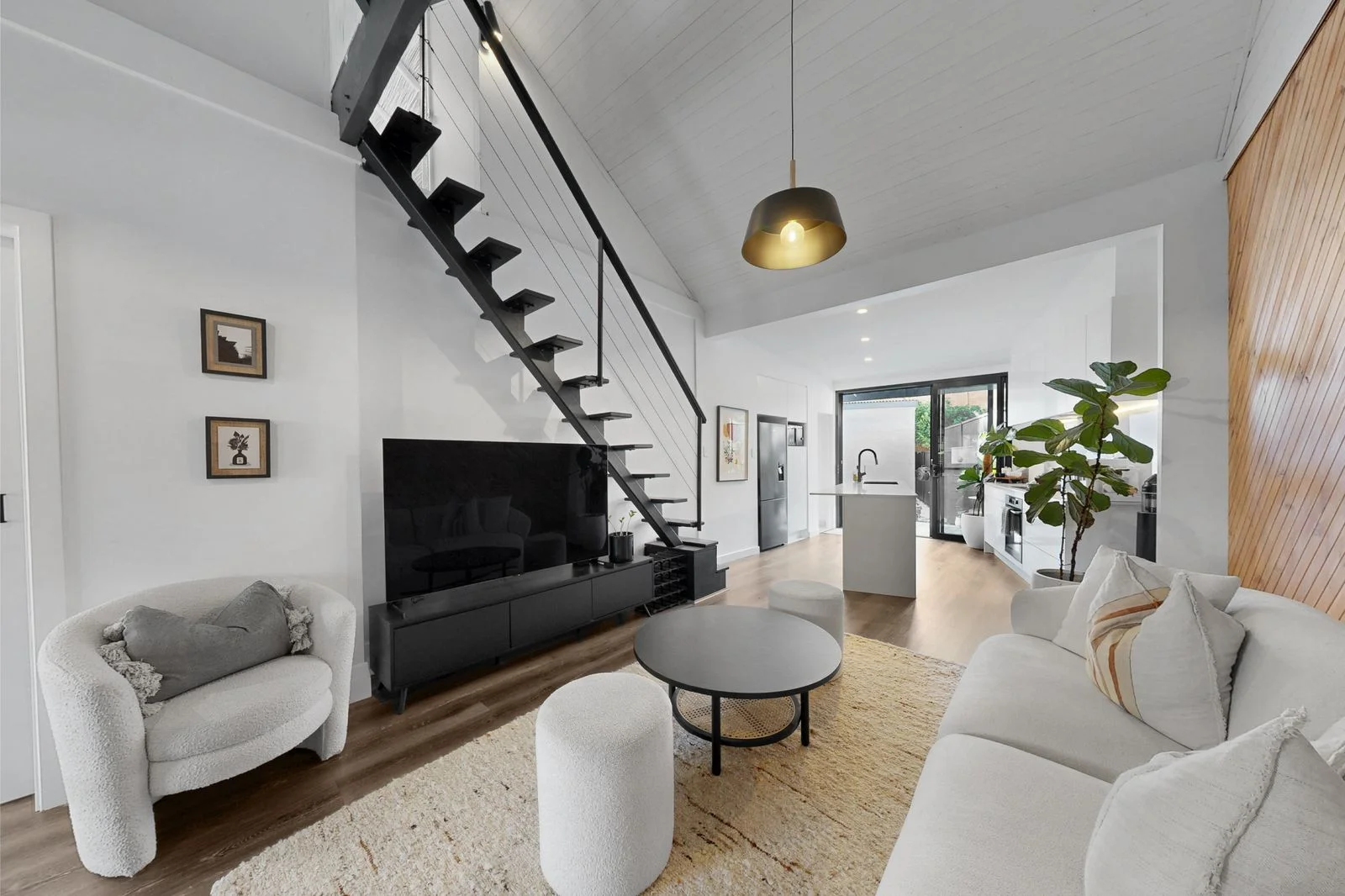 1529 Botany Road (1/16)