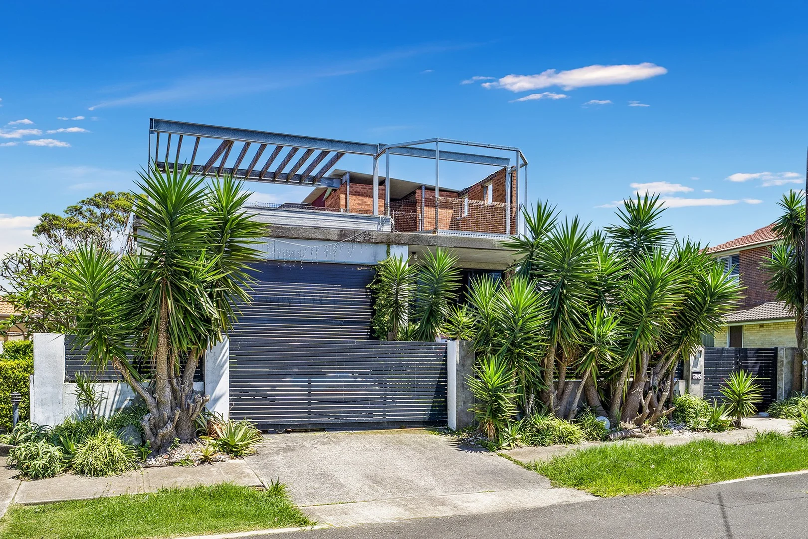 1555 Anzac Parade (1/1)
