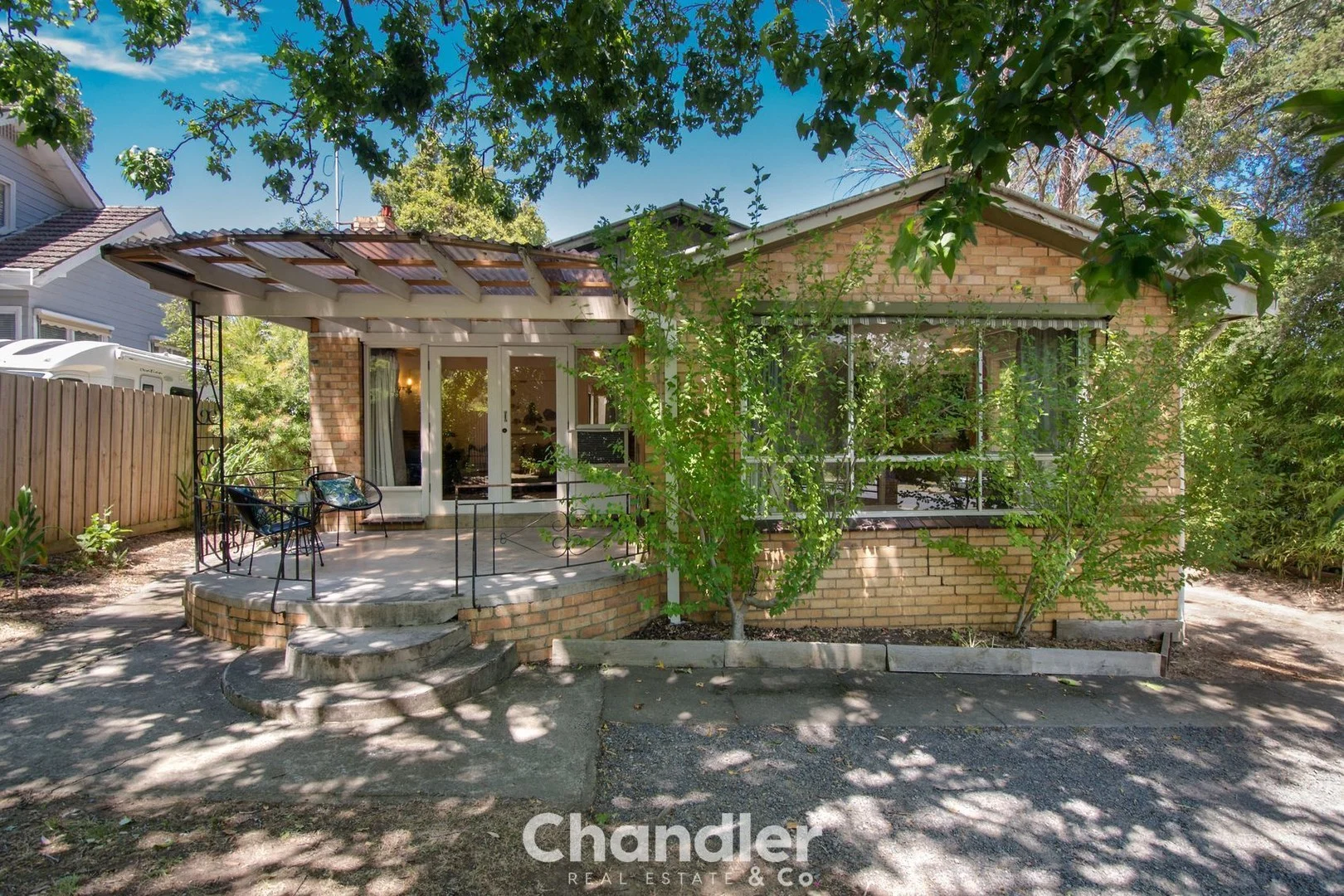 1580 Burwood Highway (1/1)
