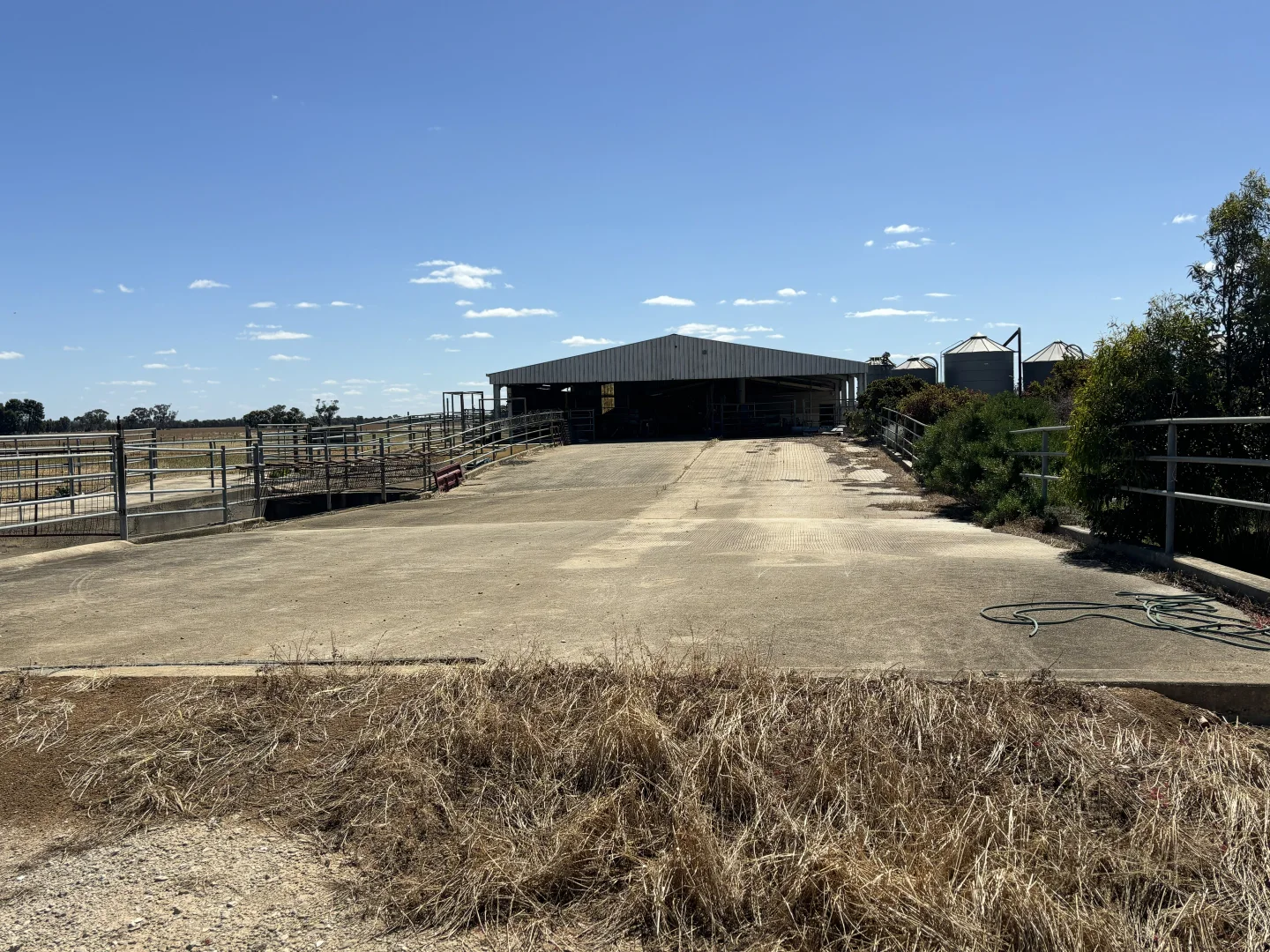 1595 MacGregor Road - Image 2