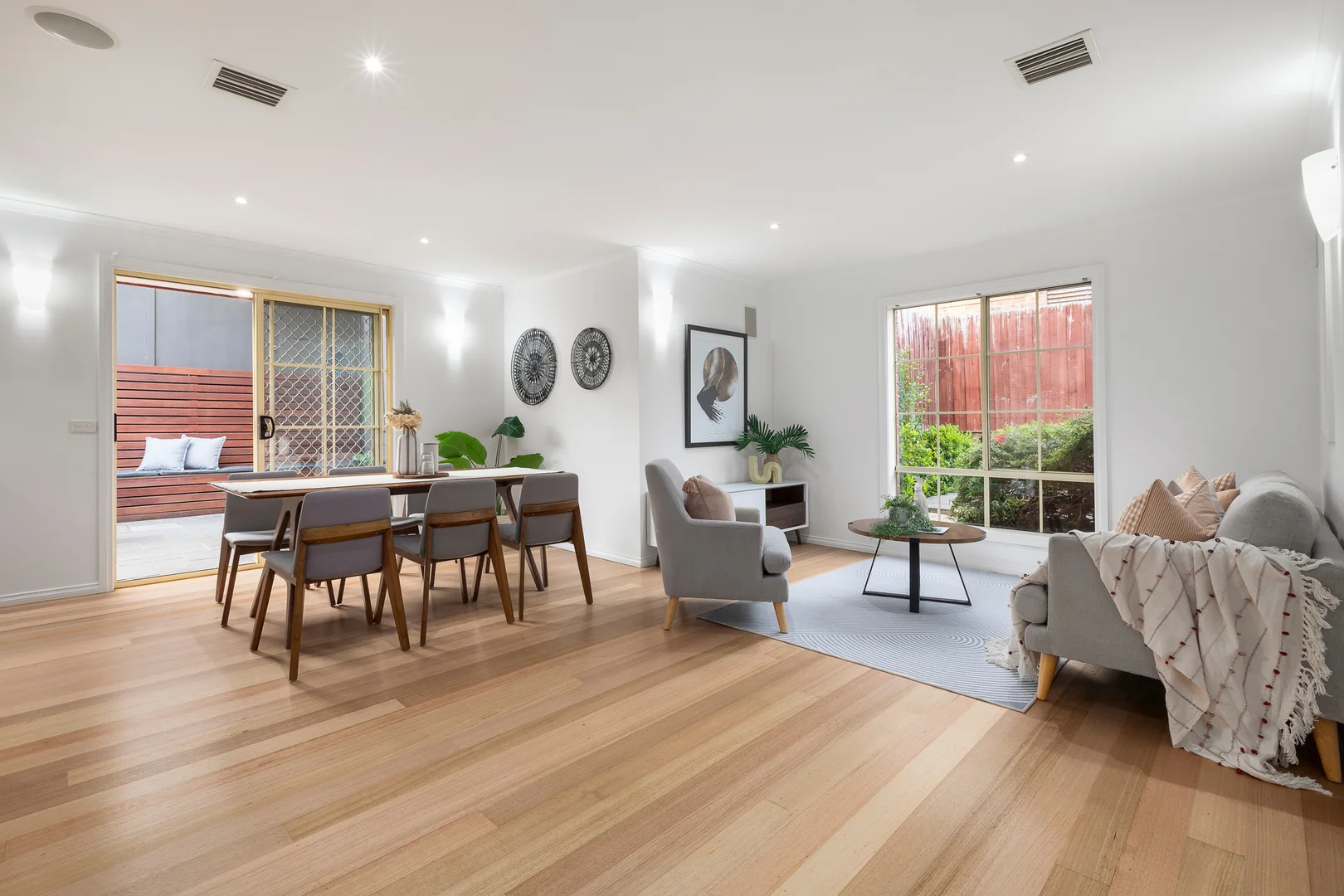 15a Duckett Street - Image 3