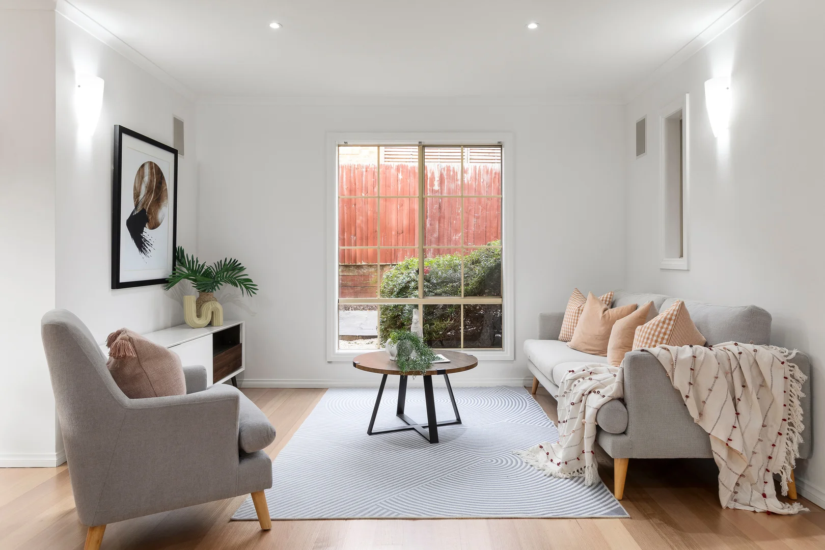 15a Duckett Street - Image 2