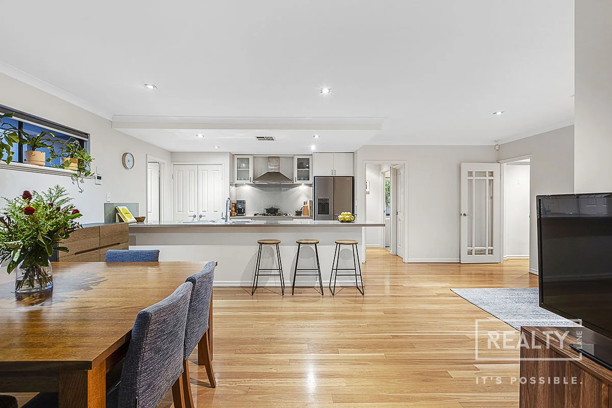 15C Stewart Street (1/27)