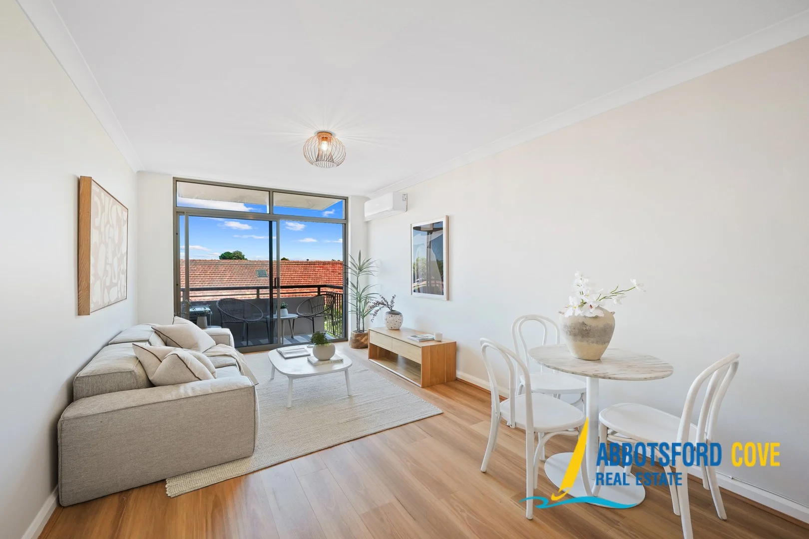 16/275 Lyons Road (1/10)