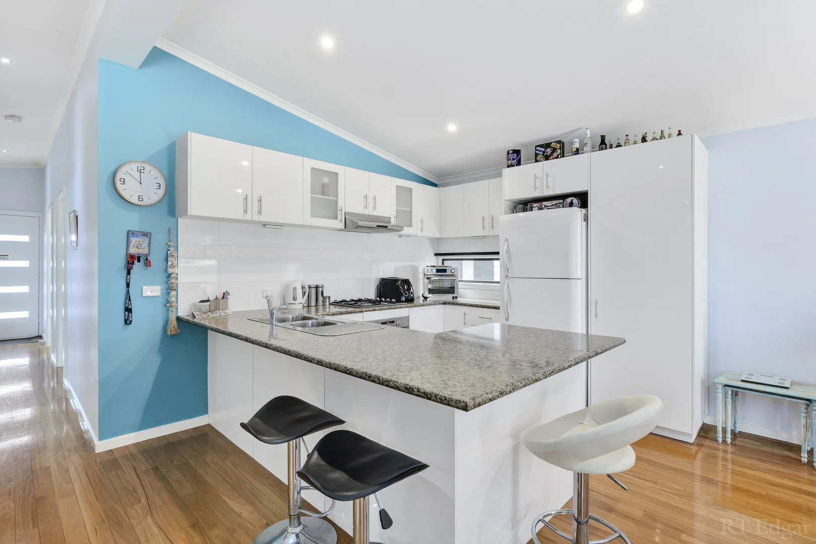 16/300 Clifton Avenue - Image 3