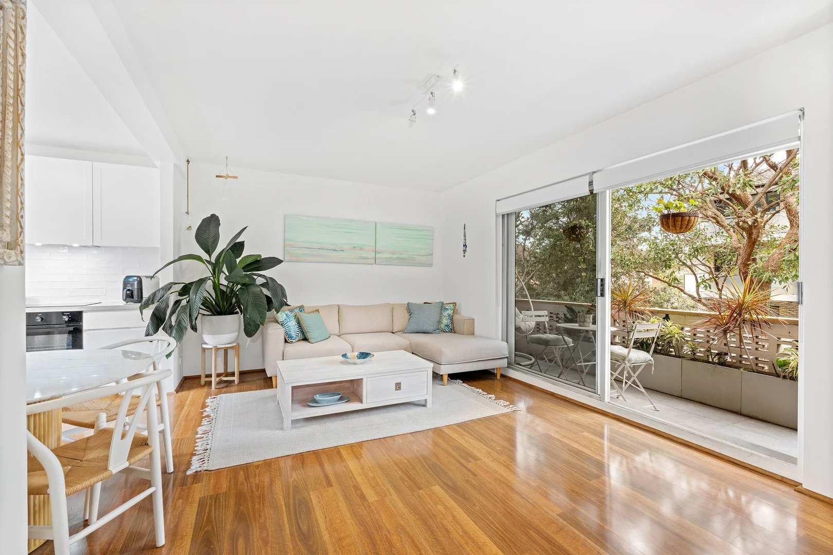 16/34-38 Girriliang Road (1/15)