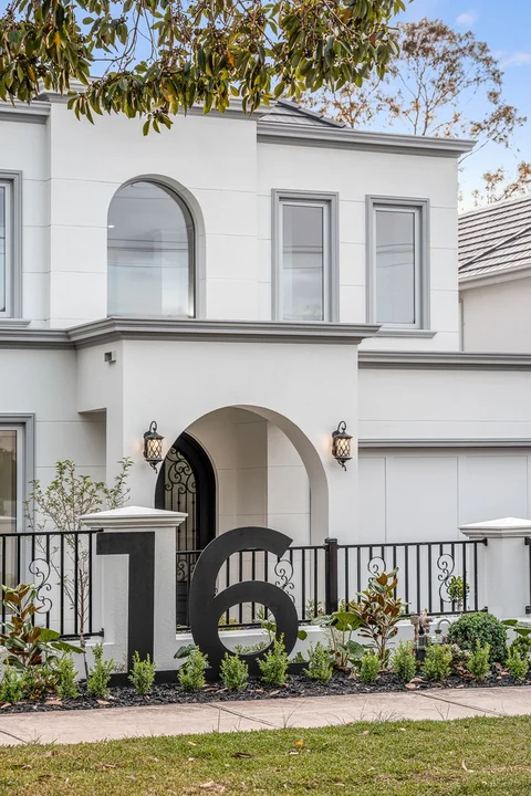 SOLD - $3,250,000