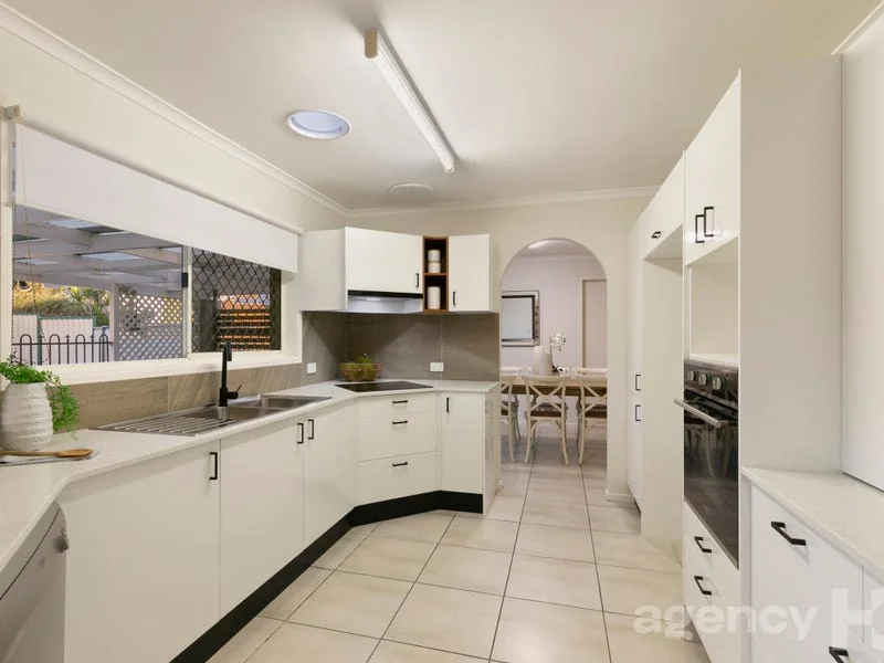16 Bridelia Street (1/13)