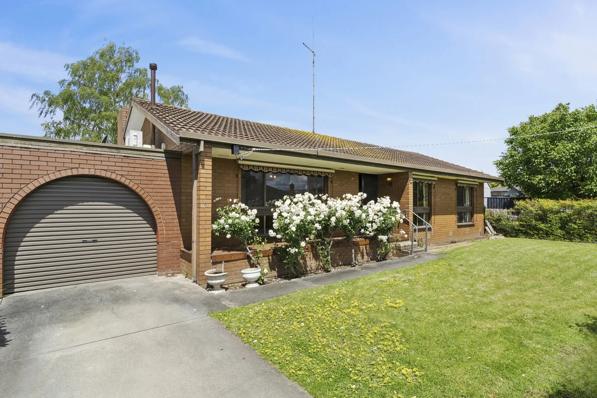 16 Campbell Street (1/1)