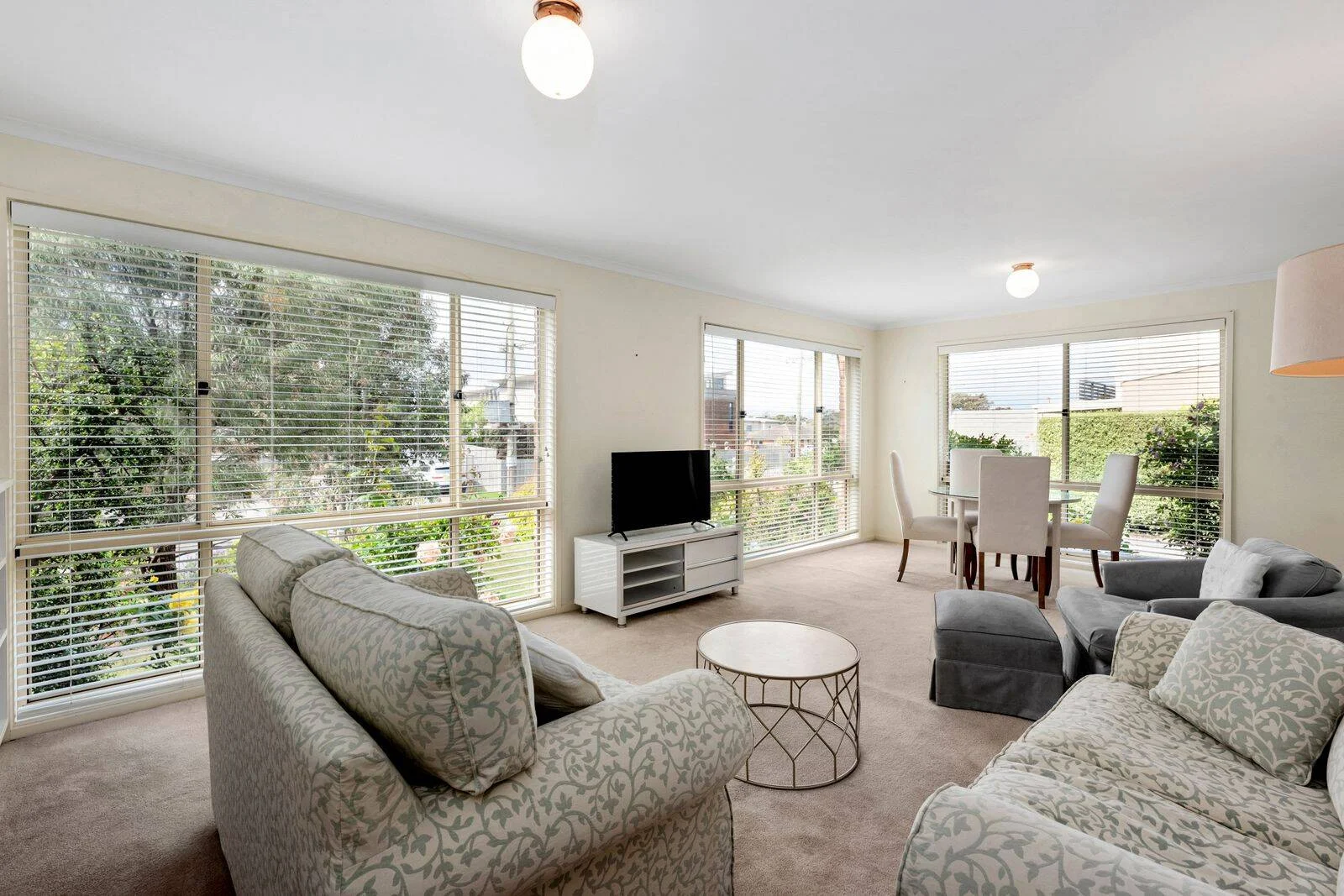 16 Canopus Road - Image 2