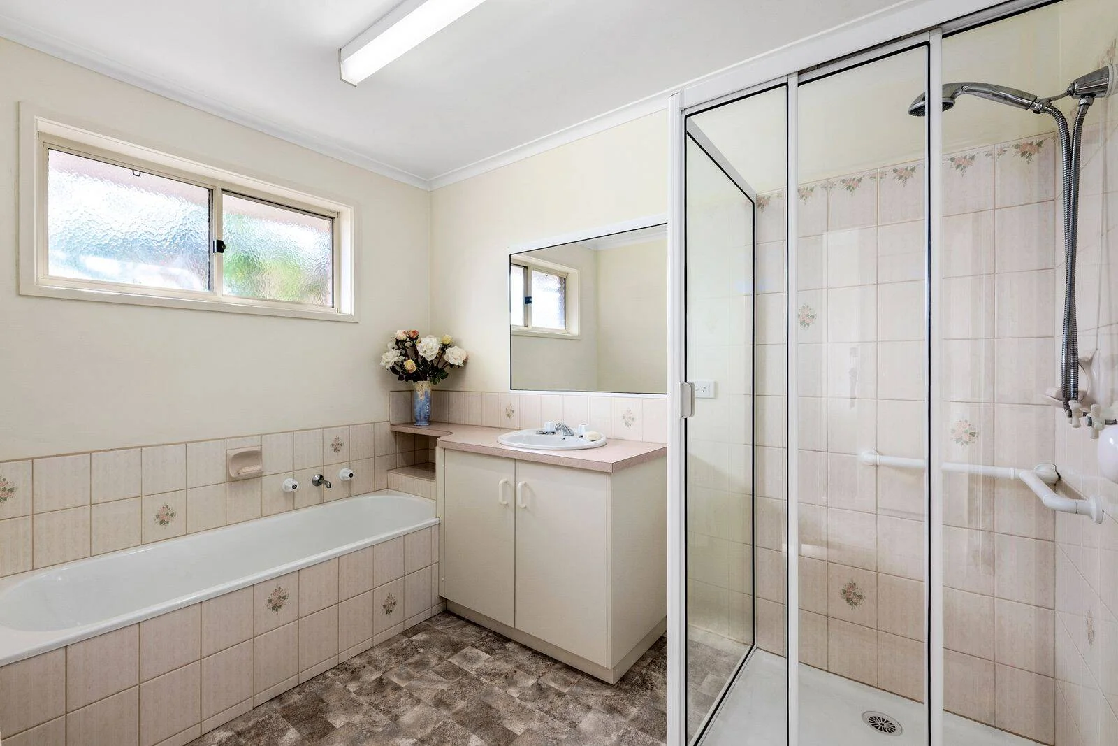 16 Canopus Road - Image 4