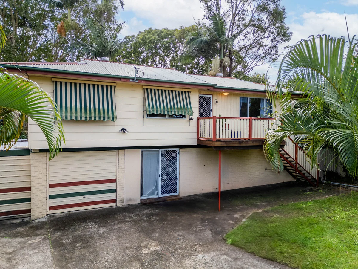 16 Coachwood Street (1/20)