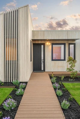 16 Cousins Street - Image 2