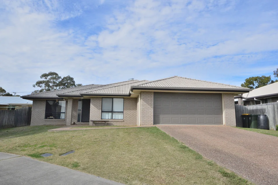 16 Rose Vale Court (1/28)