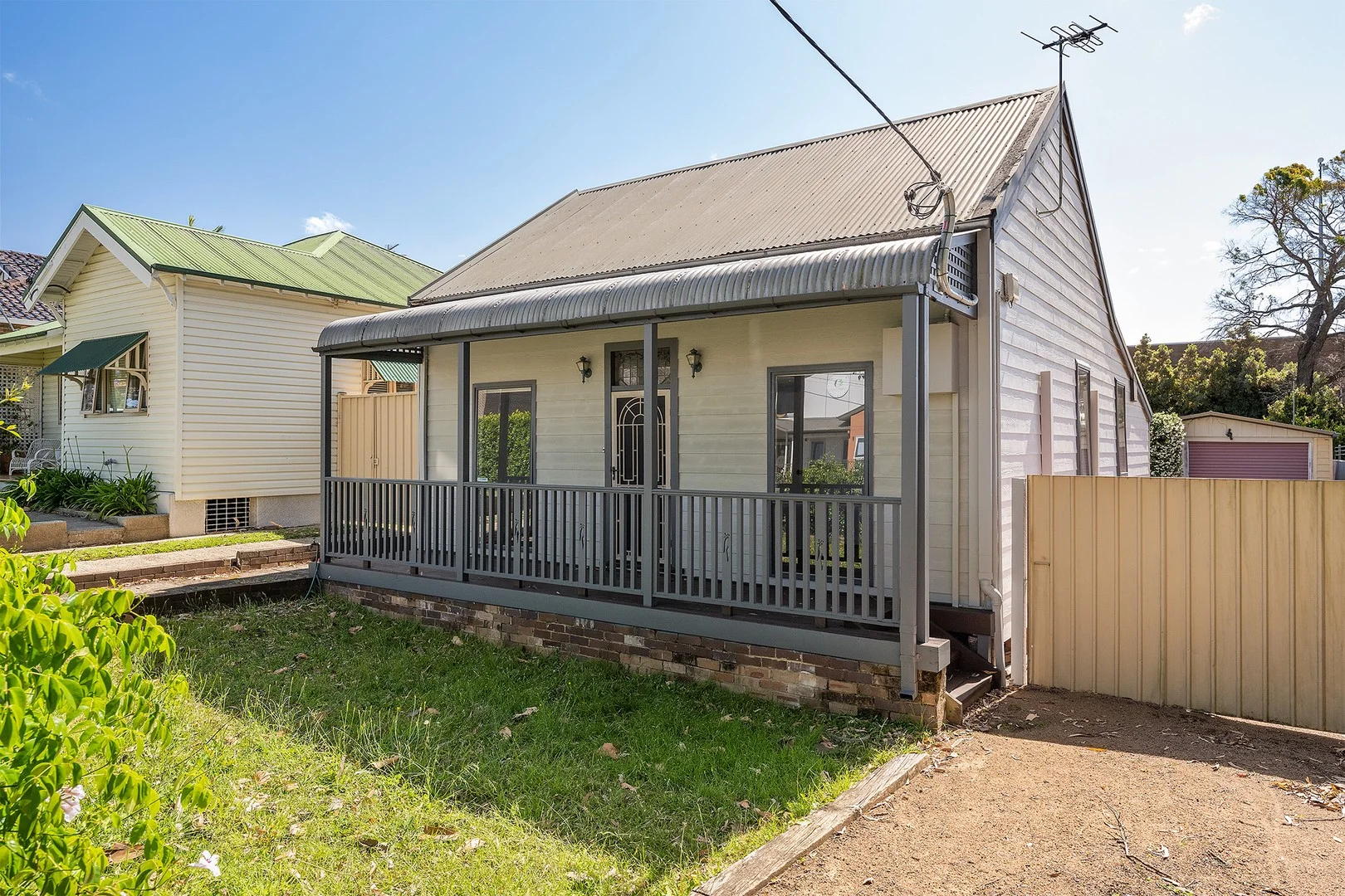 16 Rye Avenue (1/7)