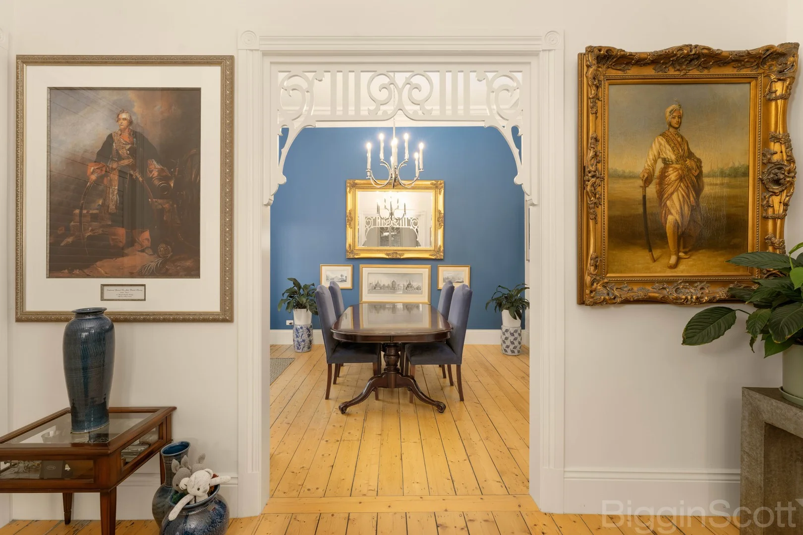 16 Vincent Street North - Image 4