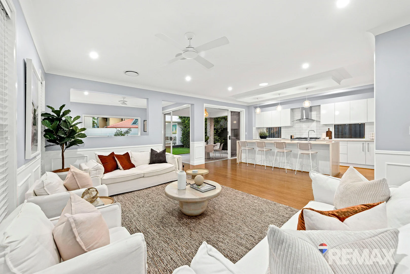 16 Warren Street (1/30)