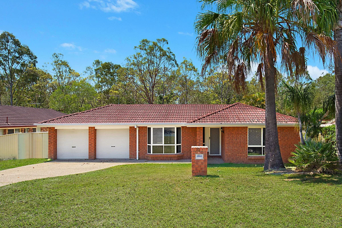 16 Widewood Court (1/14)