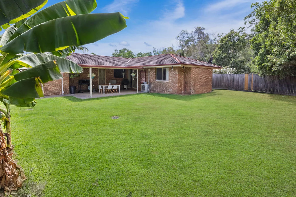 16 Windamere Court (1/13)