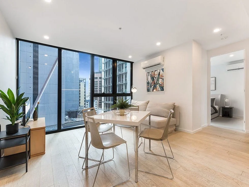 1601/60 A'Beckett Street (1/9)