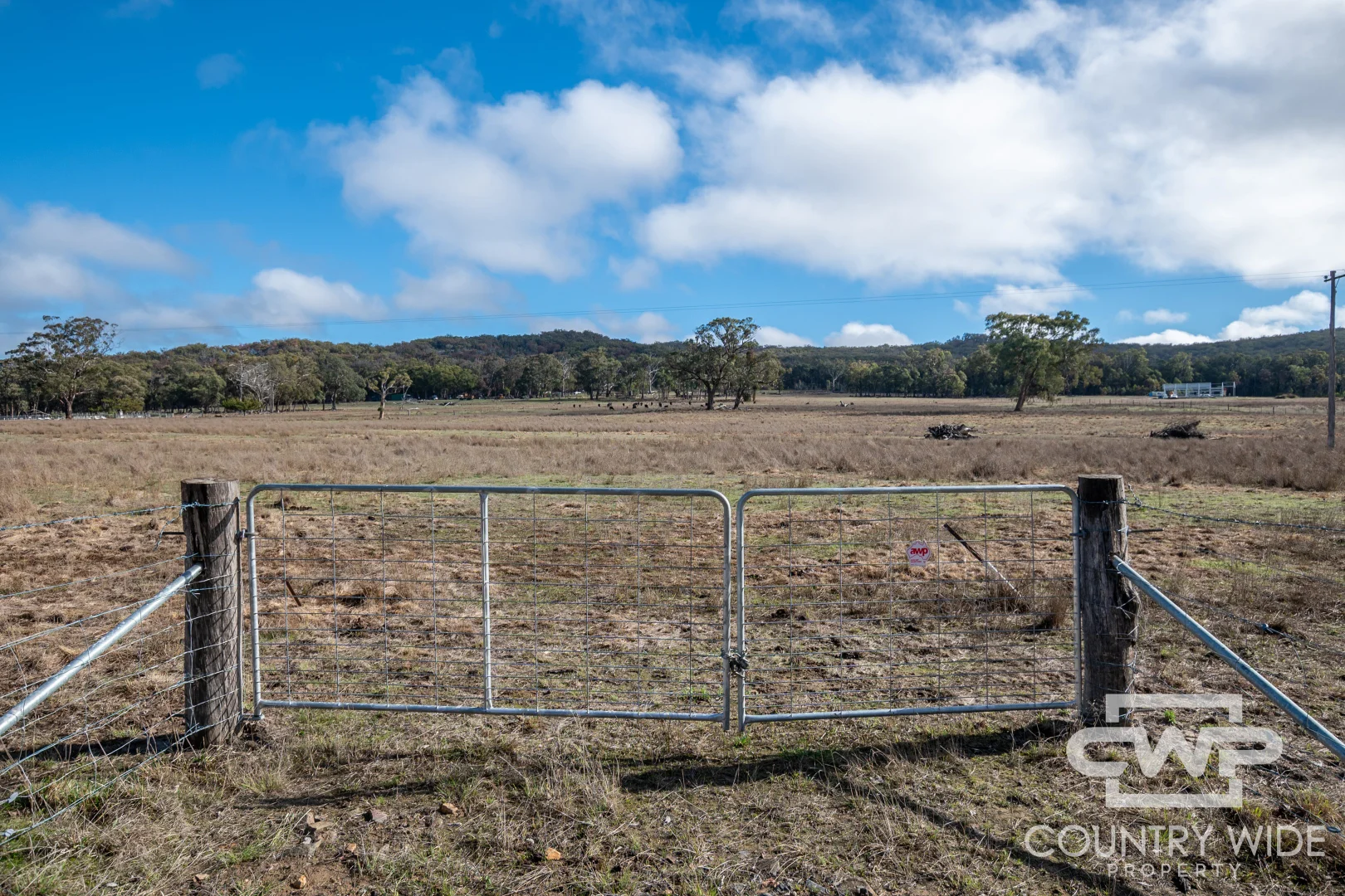 1642 Torrington Road - Image 2