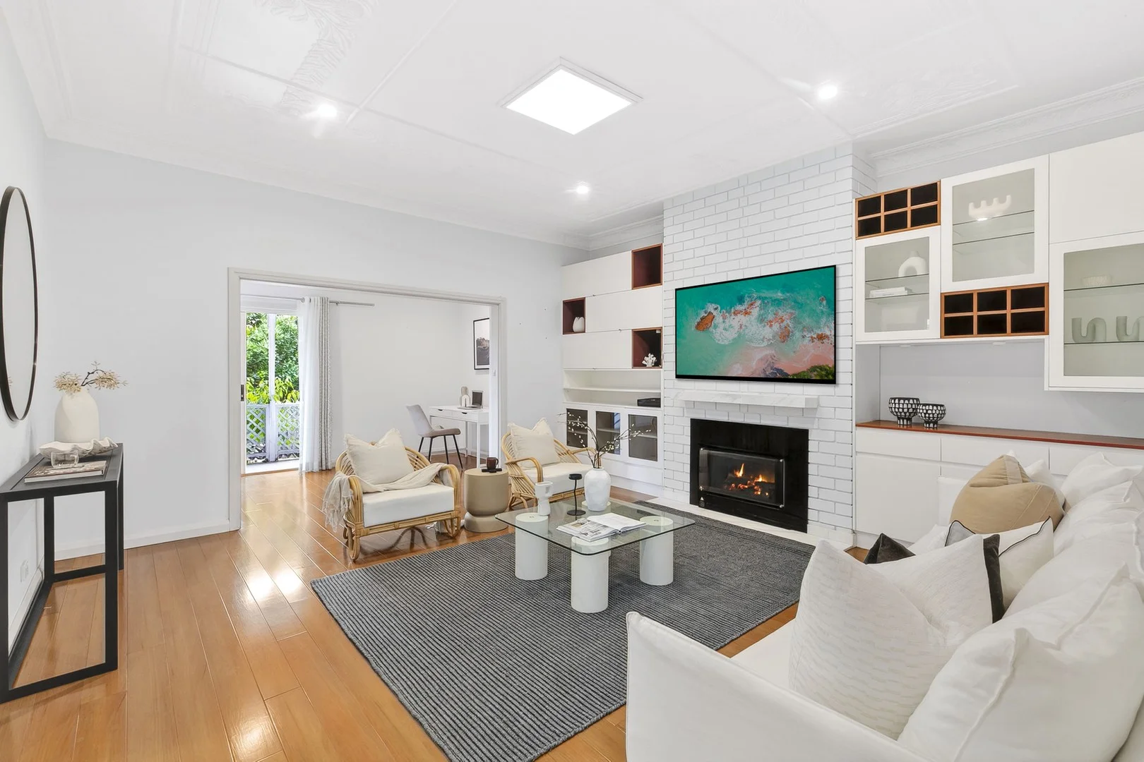 165 Rainbow Street (1/14)