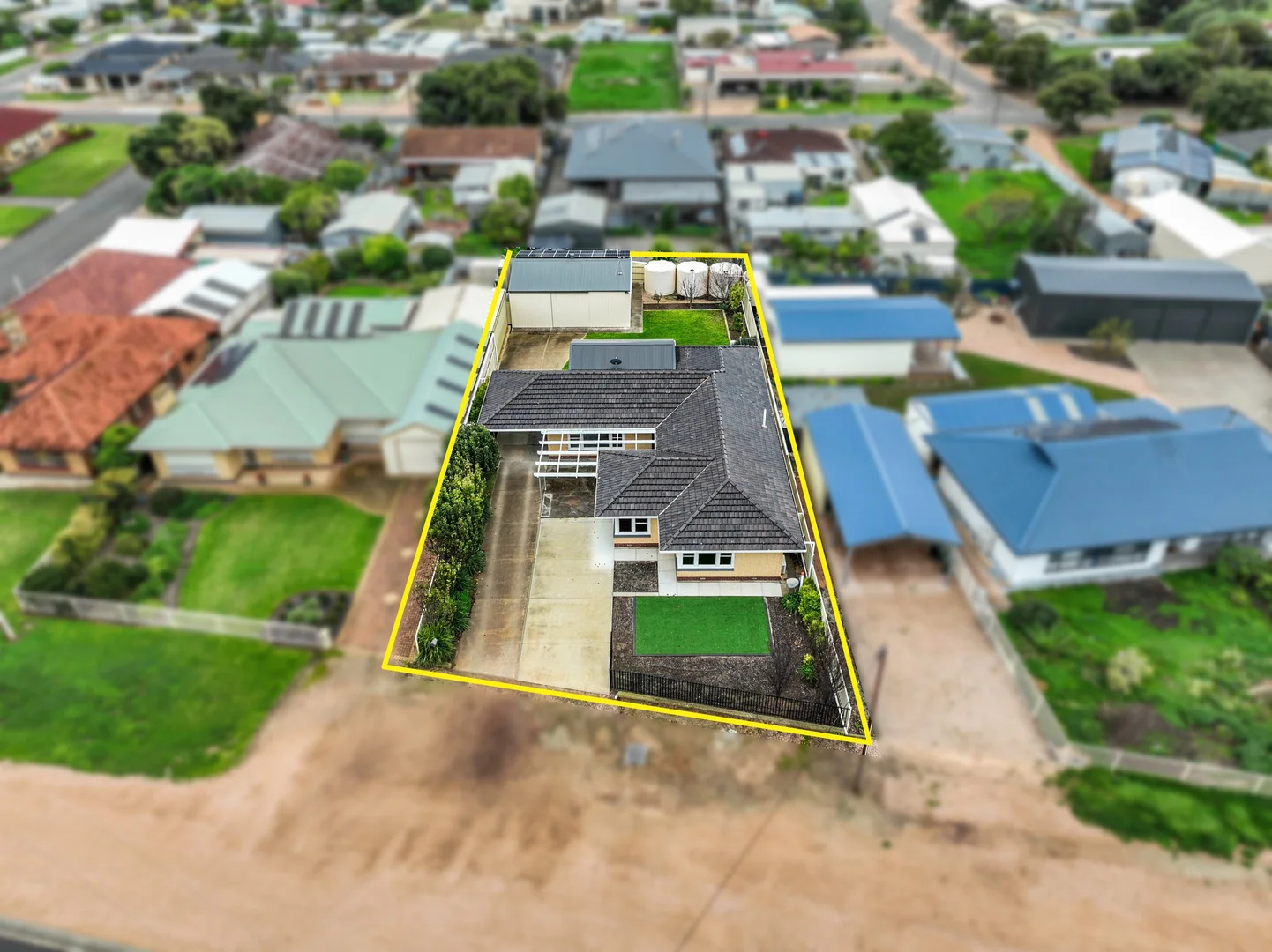 166 Bay Road - Image 4