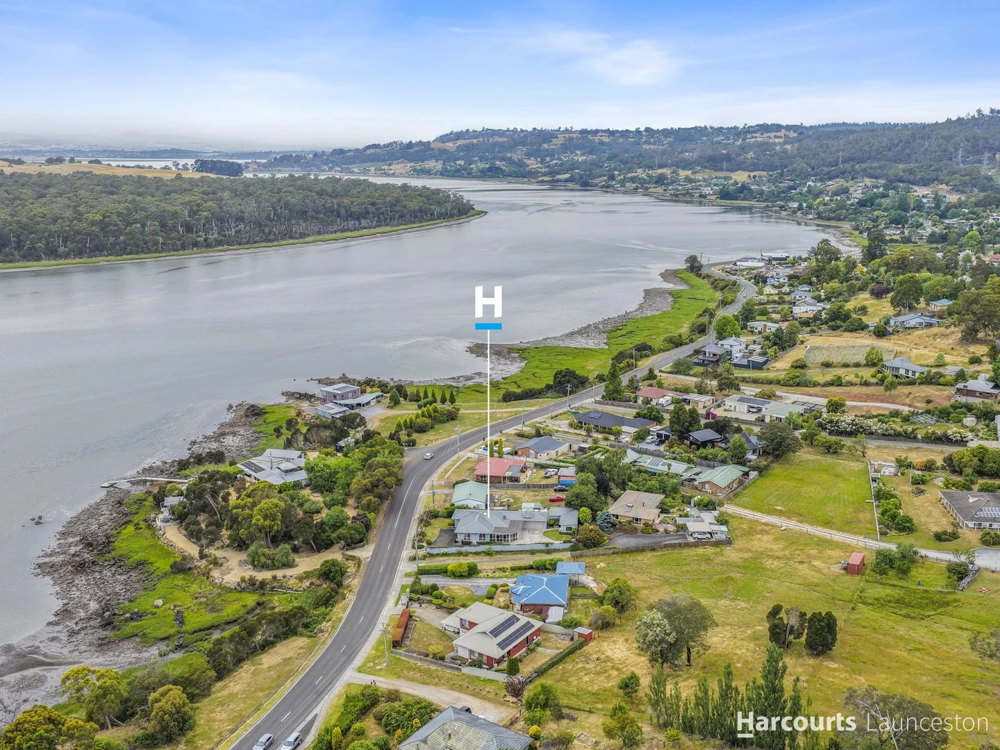 167 Gravelly Beach Road (1/28)