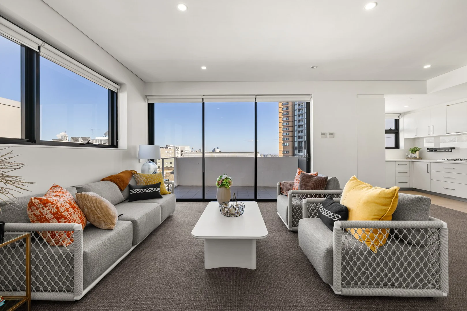 168/9 Atchison Street (1/13)