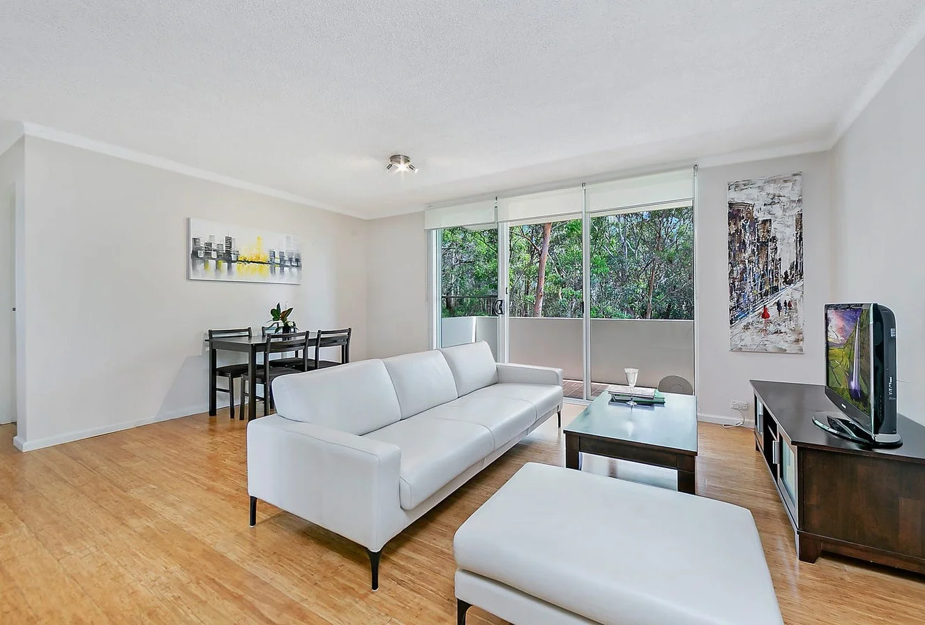 17/12 Meadow Crescent (1/10)