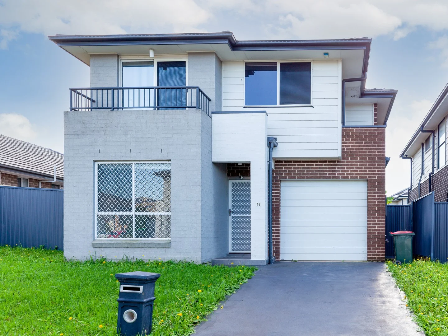 17 Apple Orchard Street (1/12)
