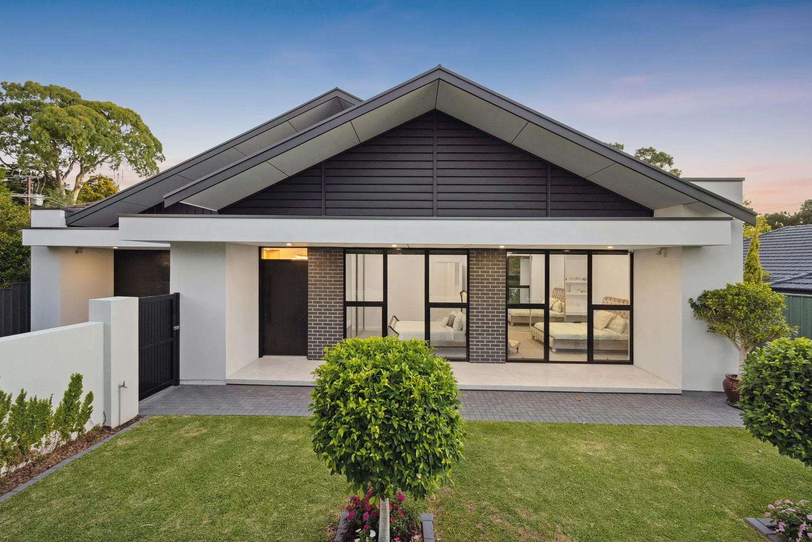17 Austin Crescent (1/4)