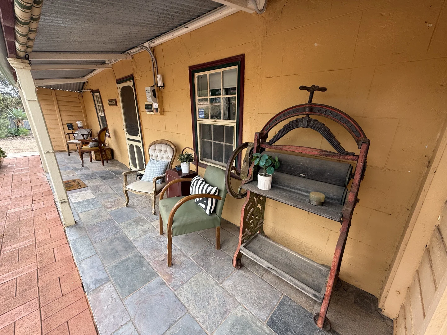 17 Bower Street - Image 2