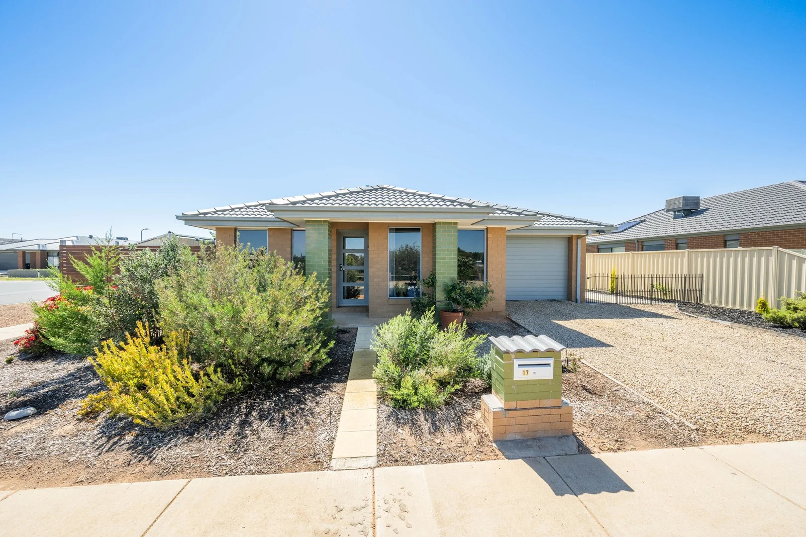 17 Buckingham Street (1/16)